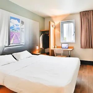 Hotel Montélimar Nord, Les Tourrettes